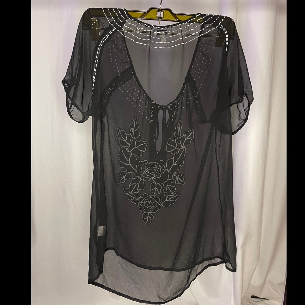 Cache embroidered top - Picture 2 of 3